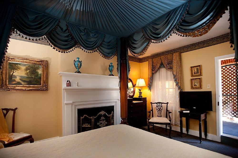 Monmouth Historic Inn Natchez Exteriör bild