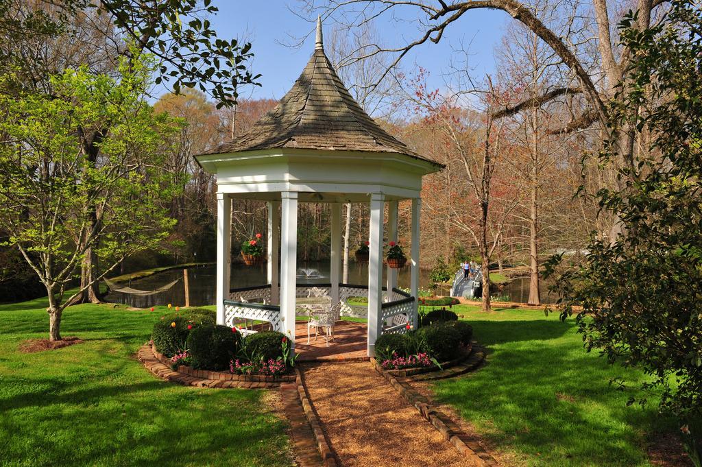 Monmouth Historic Inn Natchez Exteriör bild