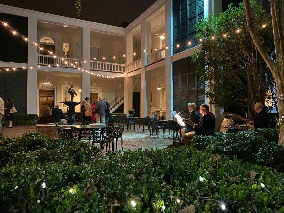 Monmouth Historic Inn Natchez Exteriör bild